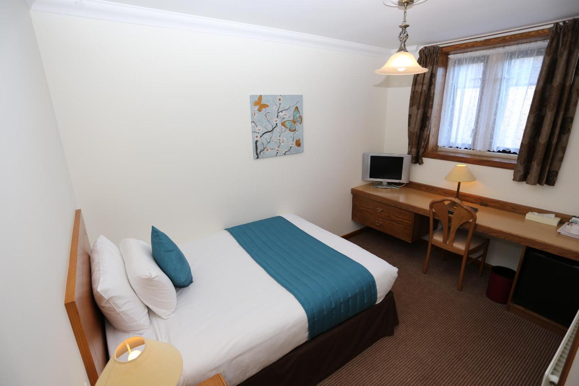 Stanton House Hotel Swindon Bilik gambar